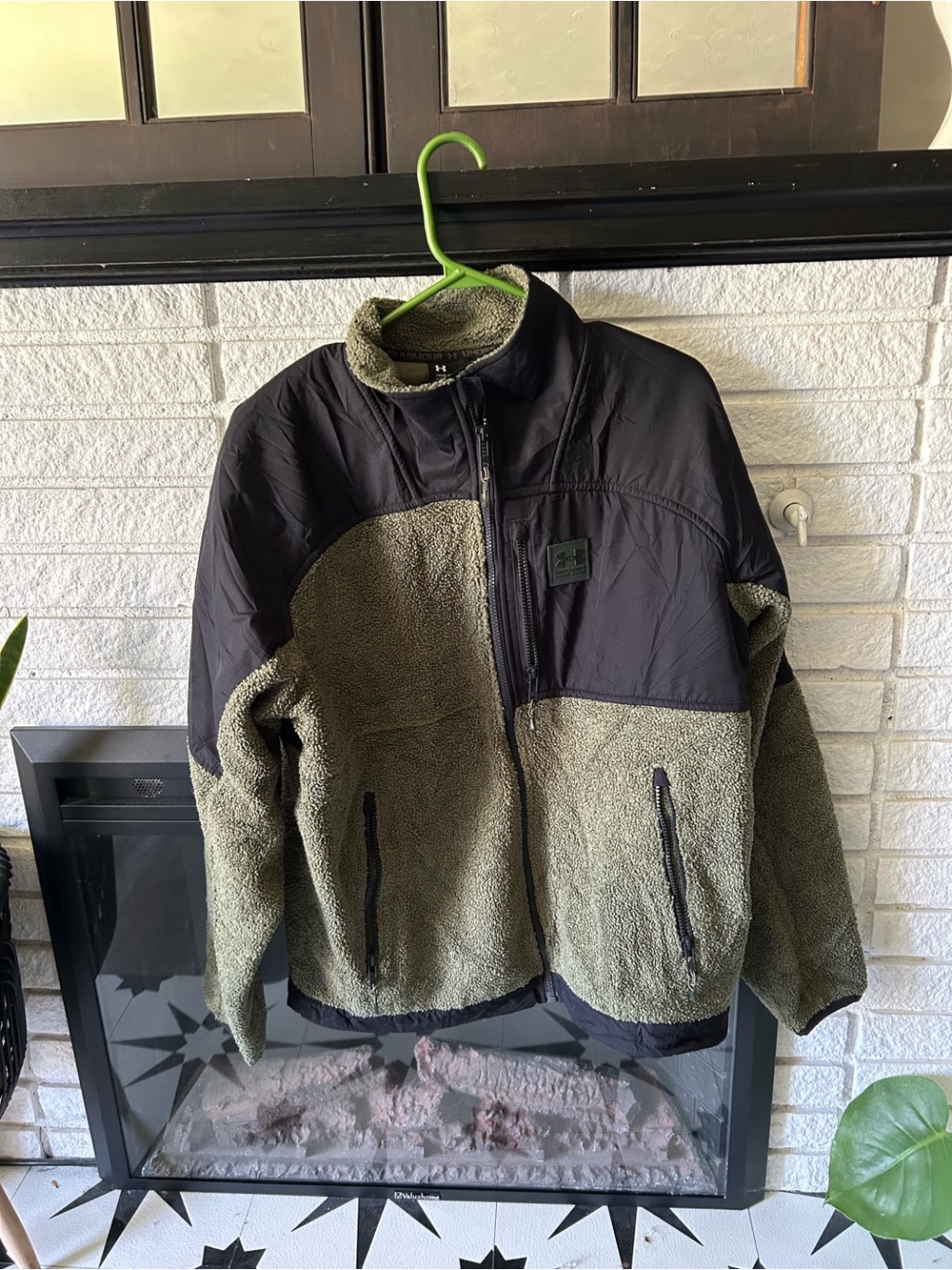 Under Armour Olive Green and Black Sherpa Jacket - Men's